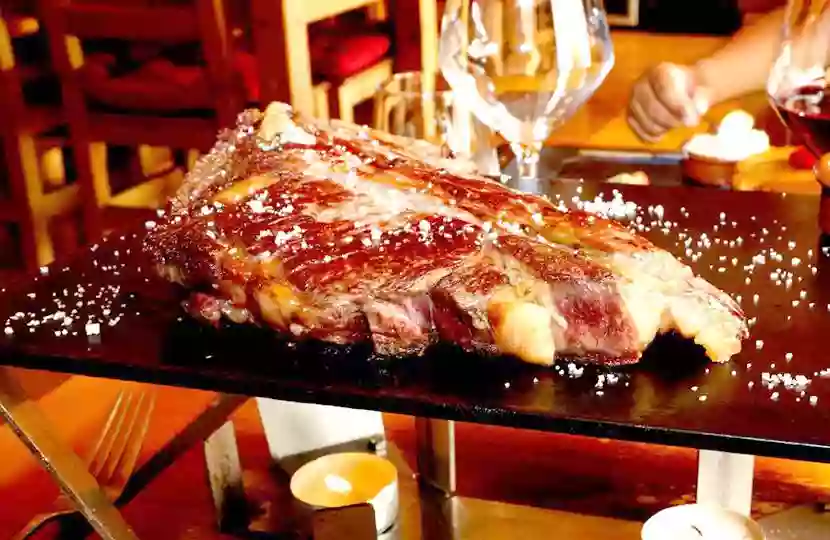 Le restaurant - La Plancha - restaurant BESANCON - restaurant grillade besancon - restaurant viande besancon - restaurant burger besançon - restaurant besançon centre ville - meilleur restaurant BESANCON